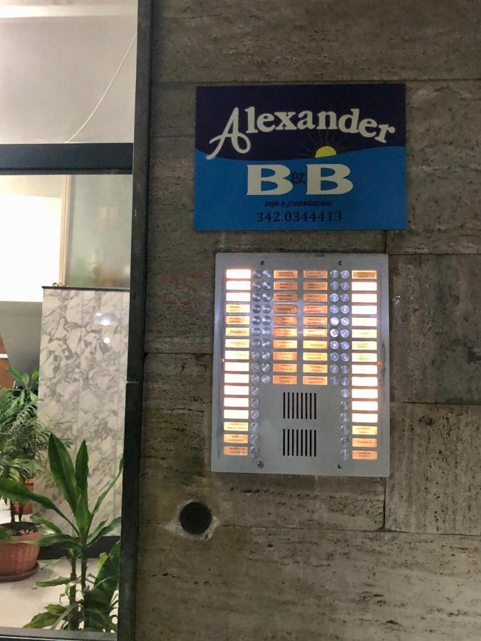B&B Alexander Naples Luaran gambar